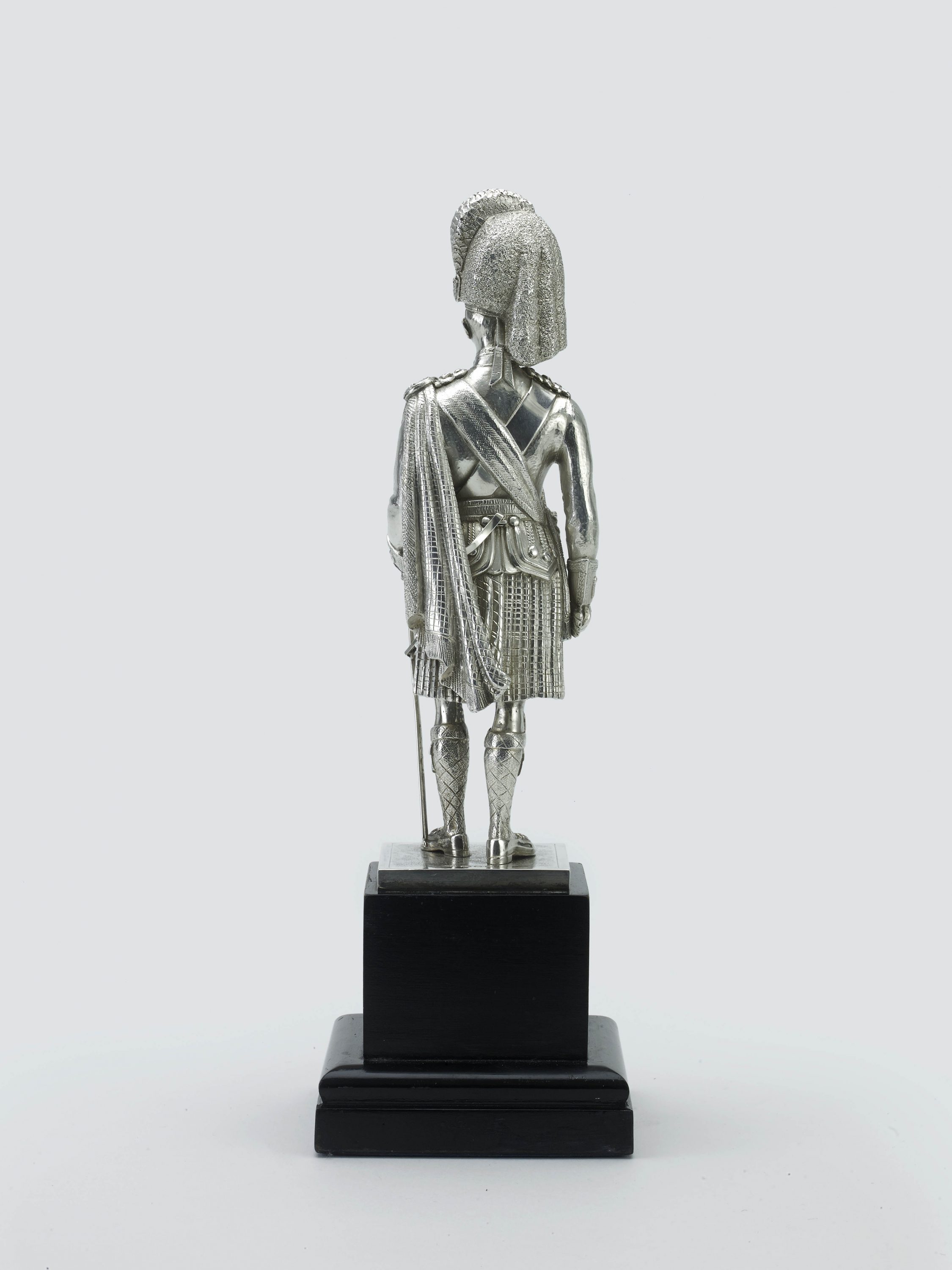 Fine Silver Gordon Highlander - Image 2