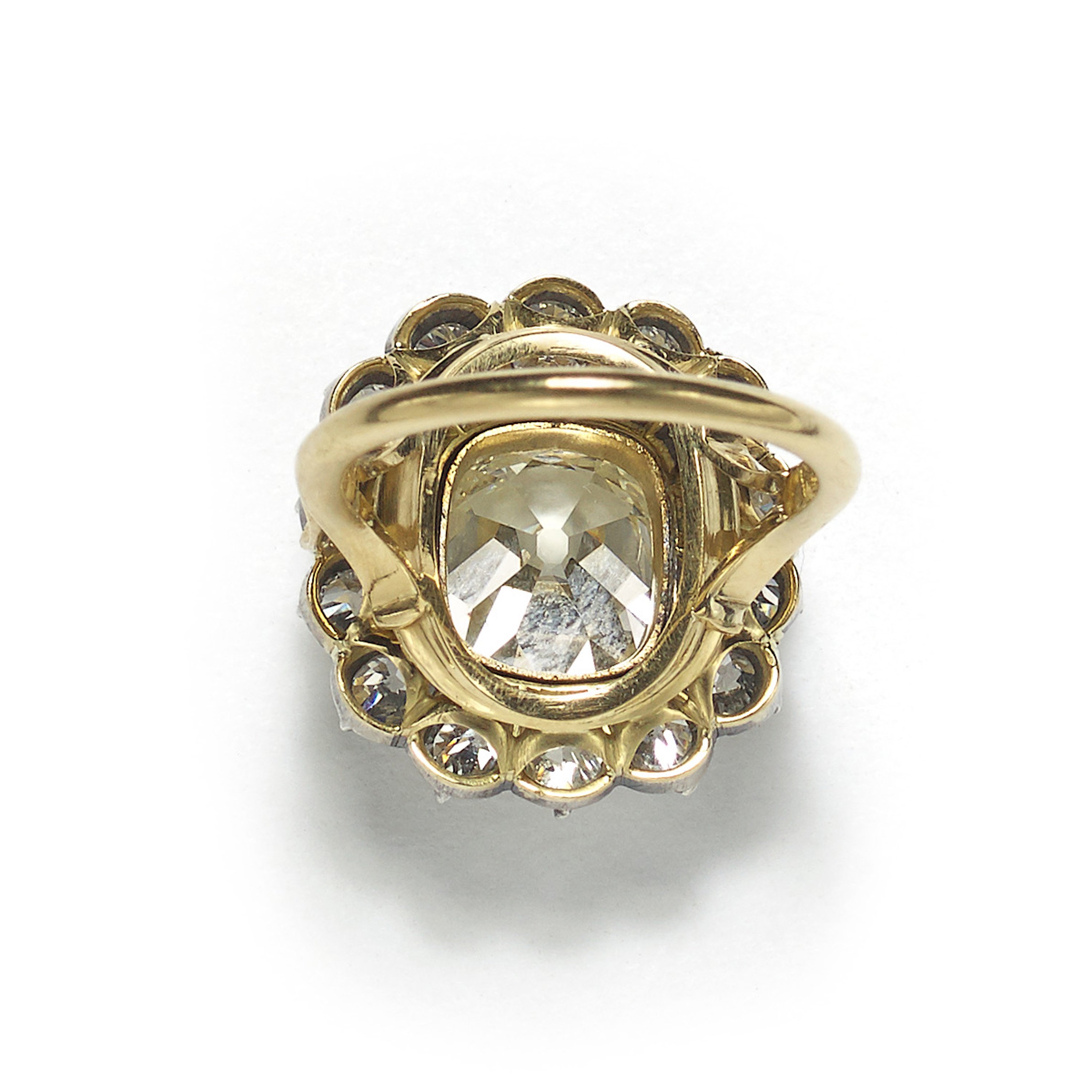 Diamond Cluster Ring - Image 4